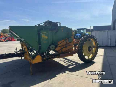 Epandeur de fumier  compost strooier