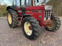 Tracteur International 1455