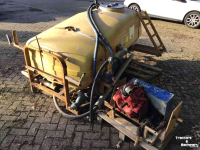 Pulvérisateur Homburg Pomp met fronttank