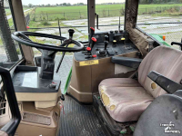 Tracteur John Deere 6100