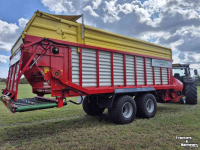 Autochargeuse Pottinger Europrofi 5510 Combiline opraapwagen stalvoeren combiwagen
