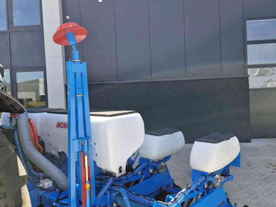 Semoir Monosem NG Plus 4DT 6 rijen