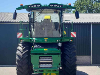 Ensileuse automotrice John Deere 8500 Hakselaar