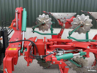 Charrues Kverneland LB100-300-38 4 schaar ploeg