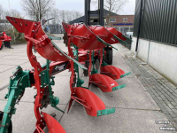 Charrues Kverneland LB100-300-38 4 schaar ploeg
