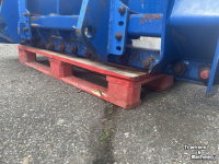Coupe-blocs d'ensilage AP Ap NP1800 met aanbouw Volvo L30