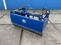 Coupe-blocs d'ensilage AP Ap NP1800 met aanbouw Volvo L30