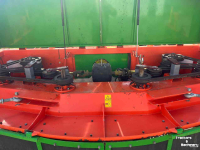 Arracheuse d‘oignons Holaras UM 300F / UR285