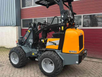 Chargeuse sur pneus Giant G1500