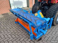 Coupeuse automotrice de gazon GKB Gkb fieldtopmaker toplaagfrees graszodensnijder