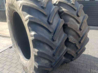 Roues, Pneus, Jantes, Barillets Jumelage Good Year 620/70R42
