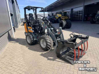 Chargeuse sur pneus Giant G1500 Mini Shovel