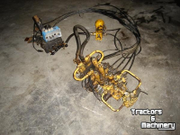 Pièces d‘occasion diverse  servo besturing van een s machine