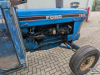 Tracteur Ford 7810