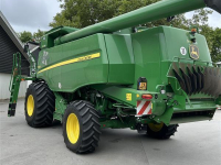 Moissonneuse batteuse John Deere T660