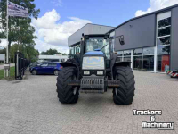Tracteur Valtra 8550 Hitech (koppelings/transmissie schade)