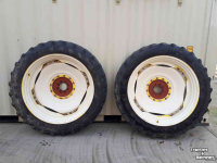 Roues, Pneus, Jantes, Barillets Jumelage BKT 300/95R46