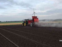 Epandeur de fumier Kramer RECORD Breedstrooier compact gestuurd