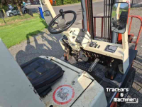 Chariot élévateur Nissan 2,5 ton lpg
