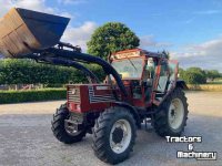 Tracteur Fiat 115-90 met voorlader