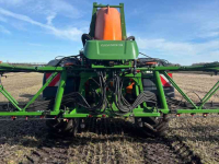 Pulvérisateur Amazone UX 6200
