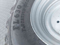 Roues, Pneus, Jantes, Barillets Jumelage BKT 560/60R22.5