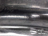 Roues, Pneus, Jantes, Barillets Jumelage Case-IH 18x42 en 15x30 Metallic zwart 2 meter spoorbreedte