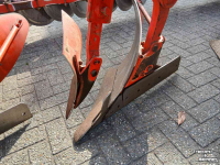 Charrues Kuhn VM 122 4ET 80102B