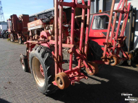 Tracteur International 423 portaal