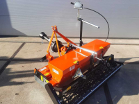 Combination de préparation du lit de semence Kubota MTZ135  rotorkopeg- zaaimachin,  zaaibed-combinatie