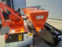 Combination de préparation du lit de semence Kubota MTZ135  rotorkopeg- zaaimachin,  zaaibed-combinatie