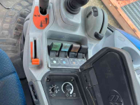 Tracteur New Holland T 7050 AC