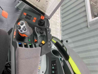 Tracteur Claas Axion 830 C-Matic First Claas