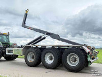Système leve conteneur à bras Toplift-Staja Toplift Staja haakarm carrier midejo