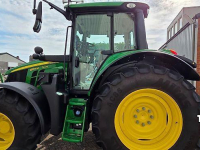 Tracteur John Deere 6120M CommandQuad Plus