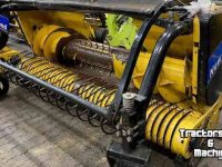 Pick up New Holland 270 FPE Graspick-Up