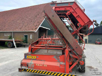 Arracheuse de pommes de terre Amac F2