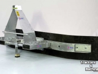 Autres matériel de forestières et accessoires Qmac Modulo rubber mud scraper 1800mm hook up Tractor and Forklift