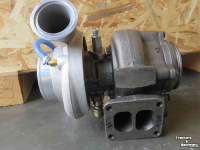 Chargeuse sur pneus New Holland TURBO HOLSET Parts nr:504091186 SHOVEL KRANEN NewH  Case