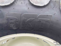 Roues, Pneus, Jantes, Barillets Jumelage BKT Agrimax Banden 420/85R34 en 340/85R24 Verstelbare Velgen