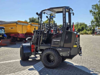 Chargeuse sur pneus Norcar A7750 Automotive Black Edition