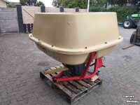 Distributeur d‘engrais Vicon kunstmeststrooier / Pendelstrooier