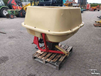 Distributeur d‘engrais Vicon kunstmeststrooier / Pendelstrooier