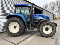 Tracteur New Holland TVT135