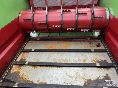 Distributeur de fourrage en bloc Strautmann BVW blokkenwagen