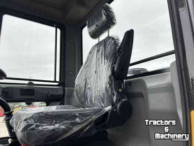 Chargeuse sur pneus  terramax  zl958