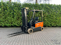 Chariot élévateur Doosan B 18 X-7