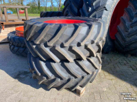 Roues, Pneus, Jantes, Barillets Jumelage  620/70R42 Kleber + 540/65R30 Trelleborg