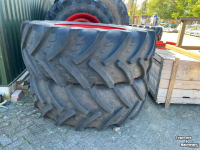Roues, Pneus, Jantes, Barillets Jumelage  620/70R42 Kleber + 540/65R30 Trelleborg
