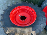 Roues, Pneus, Jantes, Barillets Jumelage  620/70R42 Kleber + 540/65R30 Trelleborg